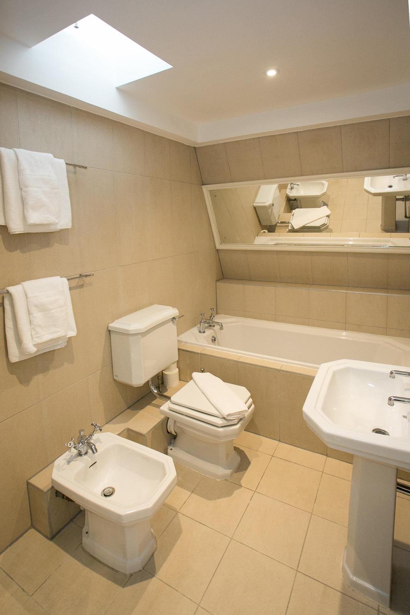 Parnell Boulevard Apartments Dublin Buitenkant foto